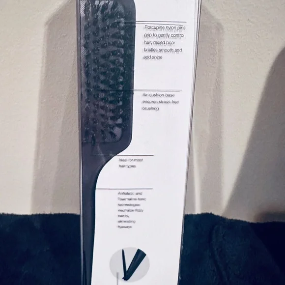 Leandro Limited Noir Porcupine Paddle Brush - Picture 2 of 5